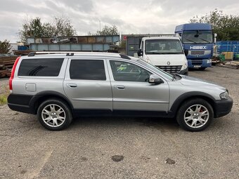 Volvo XC70 AWD 2.4 D5 - náhradní díly - 4