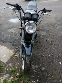 Suzuki gs 500e - 4