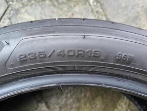 Letni pneu goodyear 235/40/19 - 4