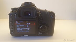 CANON EOS 7D, BATTERY GRIP, 6 CF KARET, BATERKA, NABÍJEČKA - 4