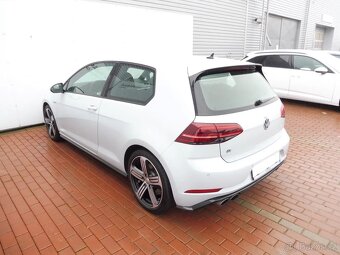 Volkswagen Golf R 310 - 4