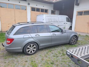 Mercedes C 220cdi rok 2011 - 4