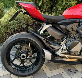 Ducati streetfighter v2 2024 - 4