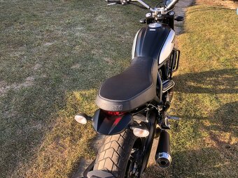 Ducati Scrambler 800 Dark - 4