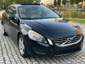 Volvo V60 2.0D 120KW 5.VÁLEC AUTOMAT SENZORY - 4