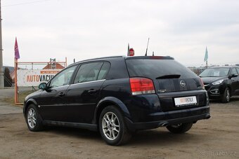 Opel Signum 2,2DTi 92KW, STK 12/2026,AUTOMAT, R.V. 2003 - 4