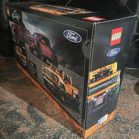 Lego 42126 Ford Raptor - 4