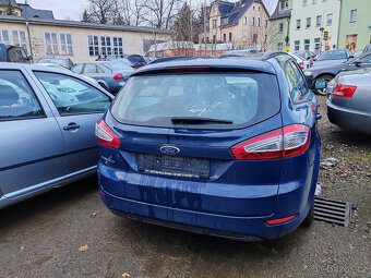 benzínový Ford Mondeo  1.6  92kW  rok 2014 - 4