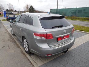 Toyota Avensis Combi 2.0 D-4D, 93 kW, Aut. Klima - 4