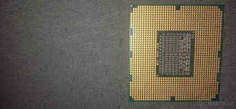 CPU Intel Xeon W3520 čtyřjádrový procesor, socket LGA 1366 - 4