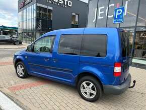 Volkswagen Caddy  1.6i 75kW 5Míst - 4