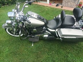 Harley Davidson Road king - 4