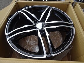 Alu disky Wheelworld, 18", 5x112, ET 26 , šířka 8J - 4