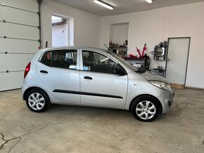 Hyundai i10 1.1i 1.MAJITEL naj.: 57tis.km 4 x EL.OKNA - 4