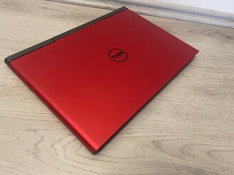 Dell Inspiron 15 7000 gaming / i5-7300HQ / 8GB / 256GB - 4