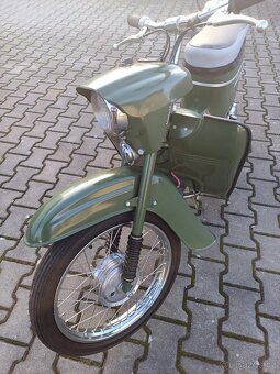 jawa pionýr  50/ 05. - 4