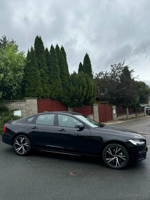 Volvo S90 B5 Dark R-design (nové) - 4