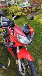 Honda cbr 125r 2005 - 4