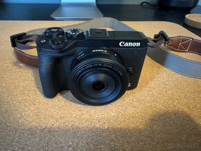 Canon EOS M6 Mark II, NOVÝ + objektiv 22mm - 4