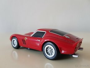 FERRARI 250 GTO z kolekce Shell V-Power - 4