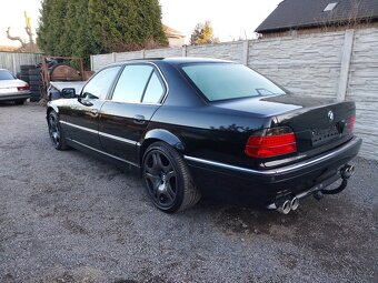 BMW e38 735i V8 Manuál - 4