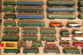TT - Sbírka vláčky, mašinky - modelová železnice - 4