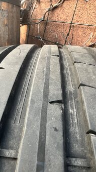 DUNLOP 235/45 R 20 - 4