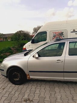 Škoda Octavia 2.0tdi NÁHRADNÍ DILY  - 4