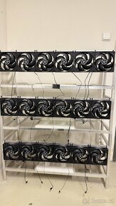 Konstrukce mining rig - 4