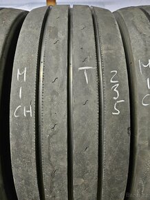 Nákladní vlekové pneu 235/75R17.5 Michelin - 4