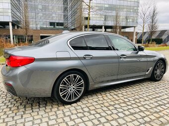 BMW Řada 5 530i XDRIVE 185KW AUTOMAT M-PAKET SERVISKA BMW - 4