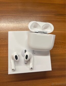 Apple AirPods 4 - 4