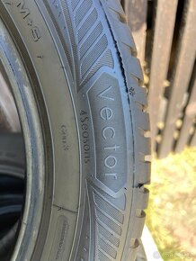 Celoroční pneu Goodyear 205/55 R16 91V - 4