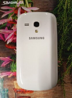 SAMSUNG GT-I8190N - 4