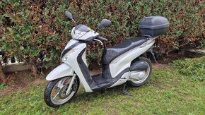 Honda SH 125i - 4