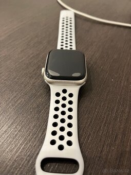 Apple Watch Nike Series 7 Hliník 45 mm - 4