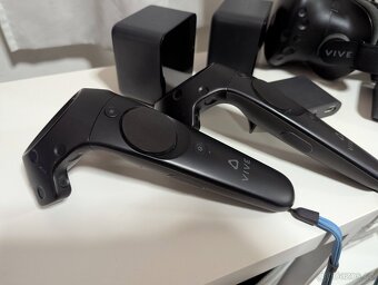 VR set HTC Vive (kompletní balení) - 4