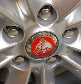 Orig Jaguar Caravela 19", Pirelli Sottozero, matice, krytky - 4