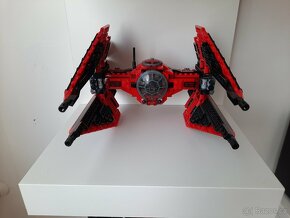 LEGO Star Wars 75240 Major Vonreg’s TIE Fighter - 4