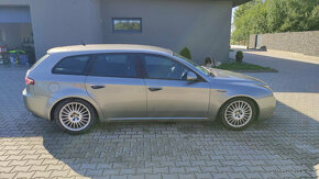 Alfa Romeo 1,9 JTD sportwagon STK 8/2026 - 4