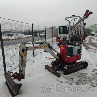 Takeuchi TB210 - 4