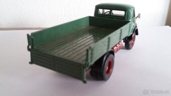 Starý model Siku Mercedes 710 sklápěč 1:50 - 4