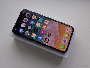 APPLE iPhone X 256GB Space Grey - ZÁRUKA - 100% BATERIE - 4