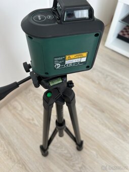 Prodám křížový laser Bosch Universal Level 360 - téměř nový - 4