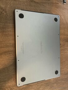MacBook Pro 14” 2021 M1 Pro - Poškozený displej - 4