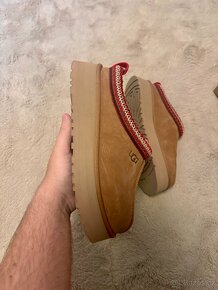 UGG Tazz Chestnut - 4