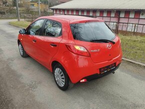 mazda 2 - 4