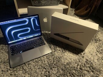 MacBook Pro 2017, i5, 8GB RAM, 251 SSD - TOP - 4