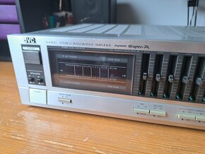 JVC AX 400 - 4