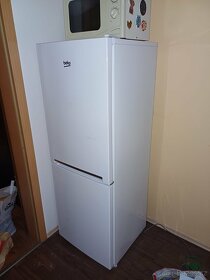 Lednice lednička chladnička Beko RCSA 240 K20W - 4